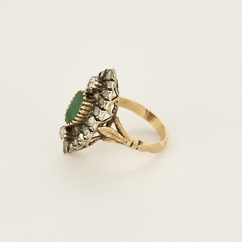 Bague 55 Bague marquise en or jaune, argent, diamants et émeraude 58 Facettes DV21134-2