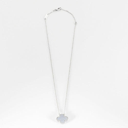 Van Cleef & Arpels -Vintage Alhambra - Collier en or gris et calcédoine 58 Facettes DV0830-28