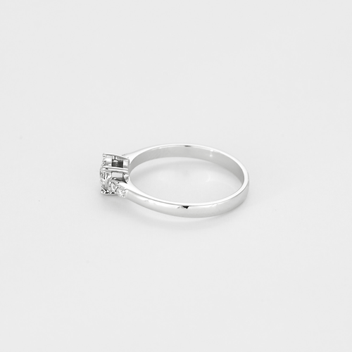 Bague 55 Bague en or gris et diamants, serti illusion 58 Facettes DV21401-9