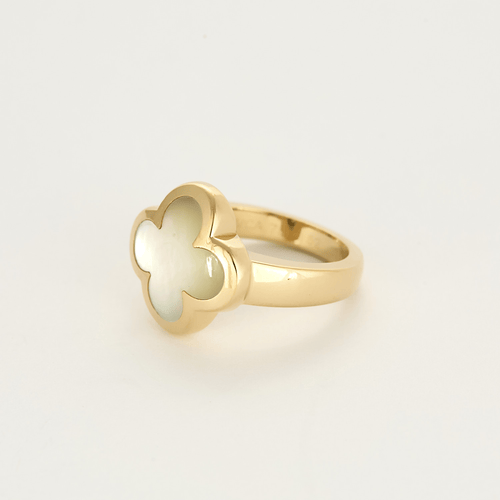 Bague 52 Van Cleef & Arpels - Pure Alhambre - Bague en or jaune et nacre blanche 58 Facettes DV23872-2