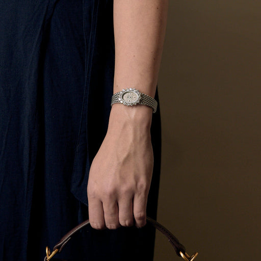 Montre OMEGA - Montre de dame en or blanc et diamants 58 Facettes DV22972-18