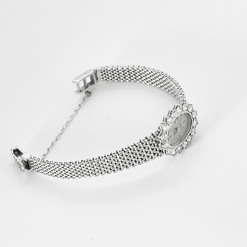 Montre OMEGA - Montre de dame en or blanc et diamants 58 Facettes DV22972-18