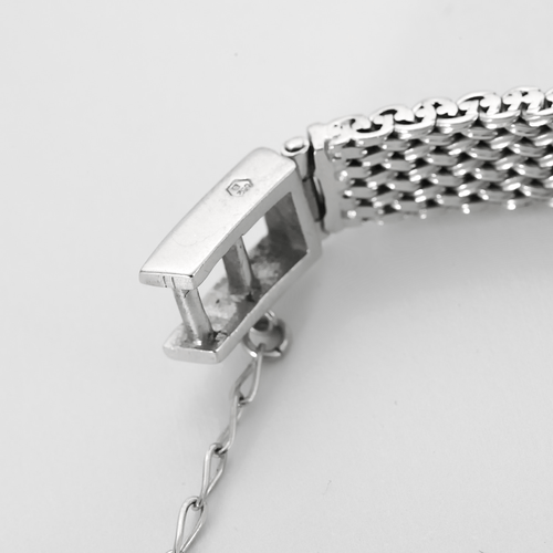 Montre OMEGA - Montre de dame en or blanc et diamants 58 Facettes DV22972-18