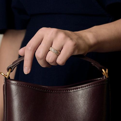 Bague 50 Bague mouvementée en or jaune et diamants 58 Facettes DV5004-1