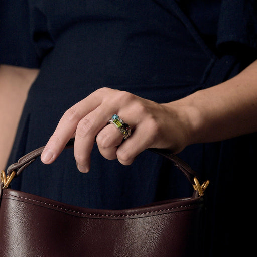 Bague BULGARI - Allegra - Moyen Modèle Bague semi-articulée en or jaune, diamants et pierres de couleurs 58 Facettes DV13174-4