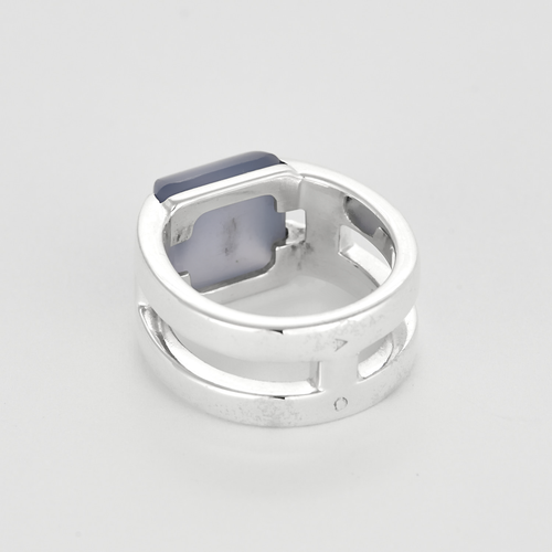 Hermès - Médor - Bague en argent, calcédoine bleue et diamants