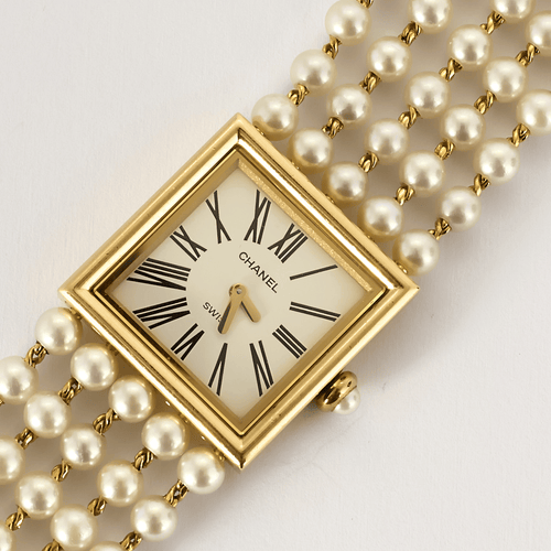 Montre CHANEL - Mademoiselle - Montre bijou or jaune et perles 58 Facettes DV23243-1