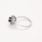 Bague 58,5 Bague marguerite en or blanc, diamants et rubis 58 Facettes DV25961-5-585-5