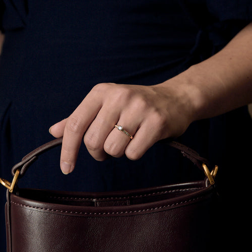 Bague Solitaire en or jaune et diamants