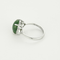 Bague en or gris jade jadeite et diamants