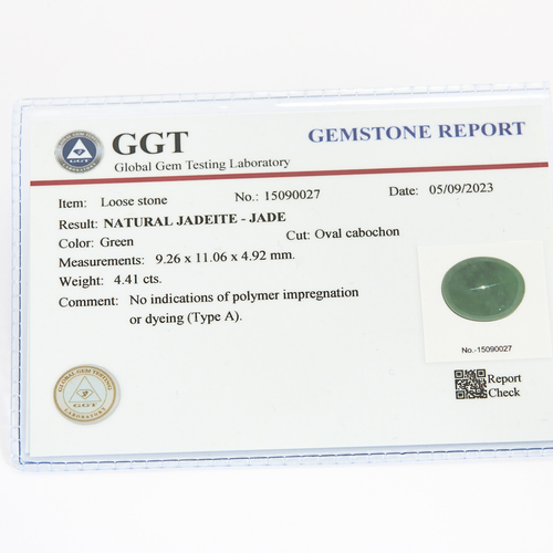 Bague en or gris jade jadeite et diamants