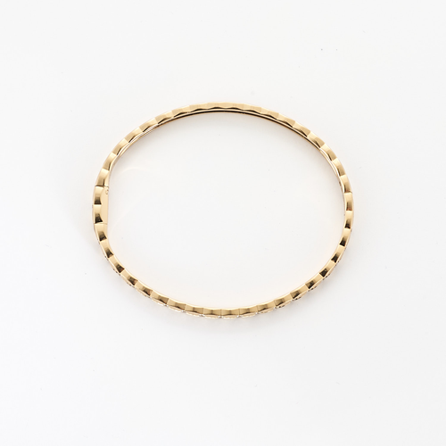 CHANEL - COCO CRUSH - Bracelet en or beige et diamants