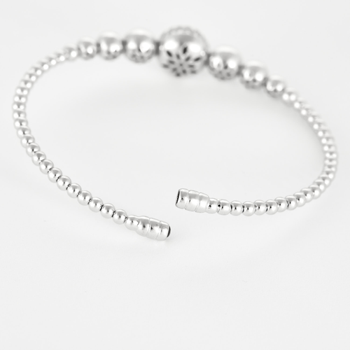 Bracelet en or blanc et diamants