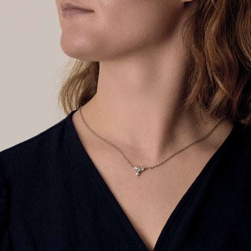 Collier Collier en or gris et diamants 58 Facettes DV25505-7