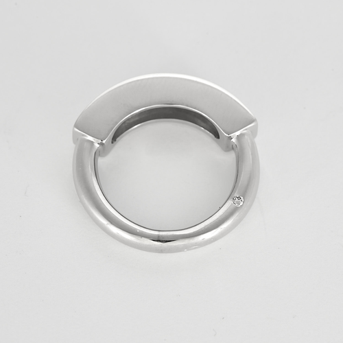 Bague en or blanc à pont