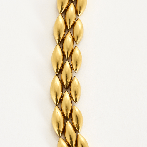 Collier Van Cleef & Arpels - Collier en or jaune, corail peau d'ange et diamants. Vintage. 58 Facettes DV27198-2