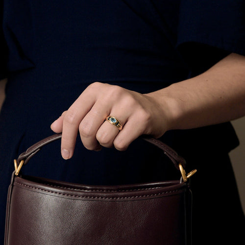 Bague 53 Bague jonc or jaune, topaze et saphirs 58 Facettes DV5390-17