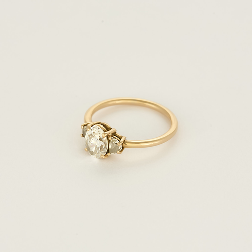 Bague en or jaune et diamants