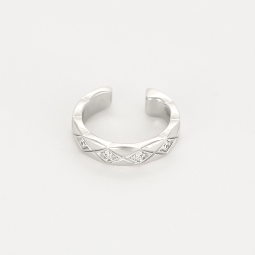 Boucles d'oreilles CHANEL - Coco Crush - Mono boucle d'oreille en or gris et diamants 58 Facettes DV27412-1