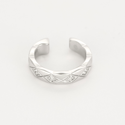 Boucles d'oreilles CHANEL - Coco Crush - Mono boucle d'oreille en or gris et diamants 58 Facettes DV27412-1