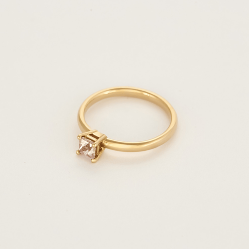 Bague 50 Bague jonc en or jaune et saphir rose de synthèse 58 Facettes DV27214-1