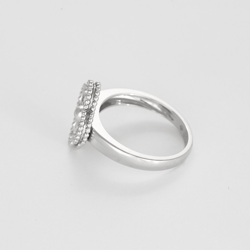 Bague 55 VAN CLEEF & ARPELS - Bague Vintage Alhambra en or blanc et diamants 58 Facettes DV0315-16-DV0882-1