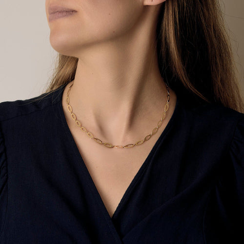 Collier Charmant Collier en or jaune à maillons losangiques 58 Facettes DDV26346-3