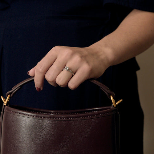 Bague 48 Bague Solitaire en or blanc et diamants 58 Facettes DV27085-1-48-2