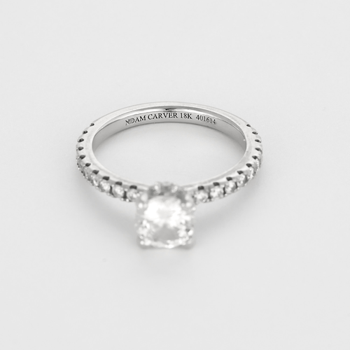 Bague 48 Bague Solitaire en or blanc et diamants 58 Facettes DV27085-1-48-2