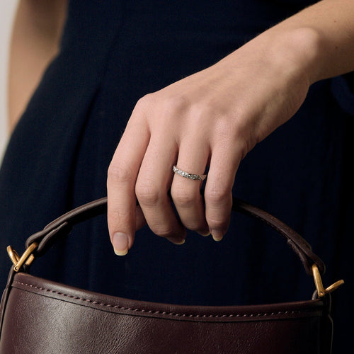 Bague 48 Graff - Laurence Graff - Alliance en or blanc et diamants 58 Facettes DV26891-1-48-2