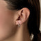 Boucles d'oreilles Paire de créoles modernistes en or gris 58 Facettes DV1838-15