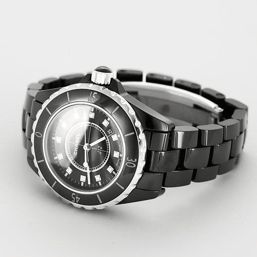 Montre CHANEL - J12 - Montre en acier à boitier rond à mouvement quartz 58 Facettes DV26878-2
