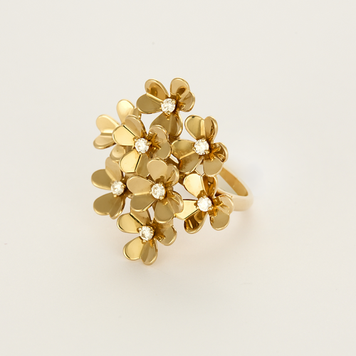 VAN CLEEF & ARPELS -  "Frivole"- Bague or jaune et diamants