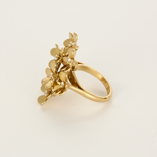 VAN CLEEF & ARPELS -  "Frivole"- Bague or jaune et diamants
