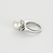 Bague 51 Bague jonc en platine, perle de culture blanche et diamants 58 Facettes DV22972-36-51-2