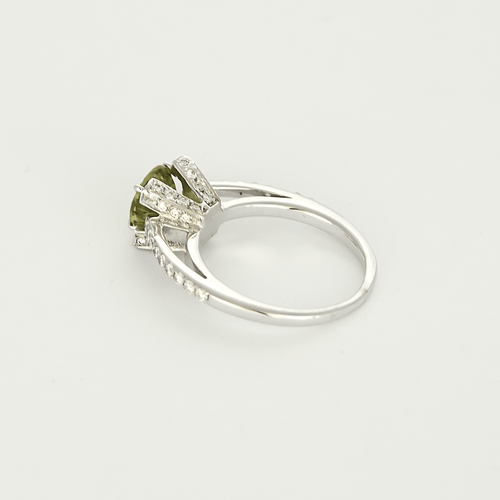 Bague 54 Bague de type Solitaire en or gris, péridot et diamants 58 Facettes DV22972-37-54-3