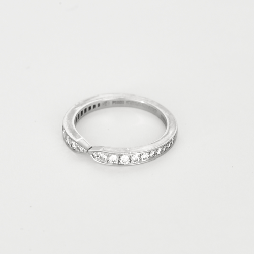 Bague 52 CHAUMET - Triomphe - Alliance en platine et diamants 58 Facettes DV24611-2-52-1