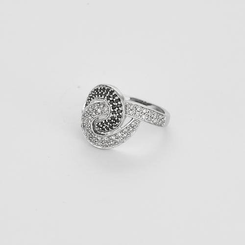 Bague 52 Bague entrelacée diamants blancs, diamants noirs 58 Facettes DV27556-1