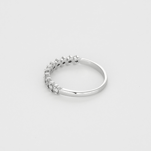 Bague 53 Demie-alliance en or gris et diamants 58 Facettes DV27468-51-53-2