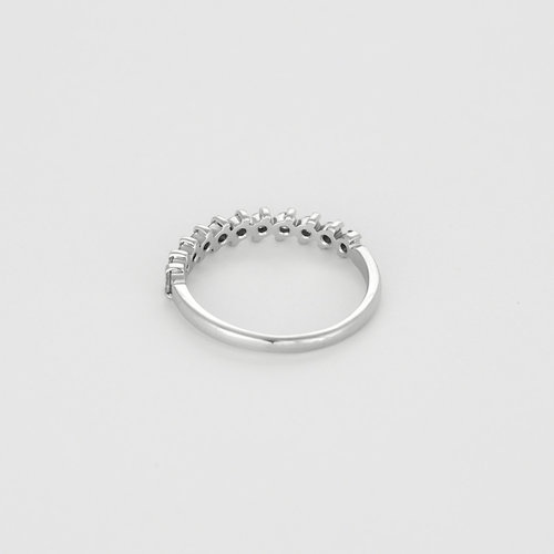 Bague 53 Demie-alliance en or gris et diamants 58 Facettes DV27468-51-53-2