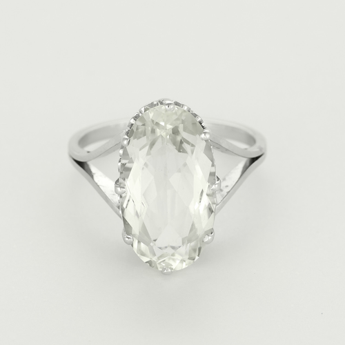 Bague cocktail en or blanc et Aigue-Marine