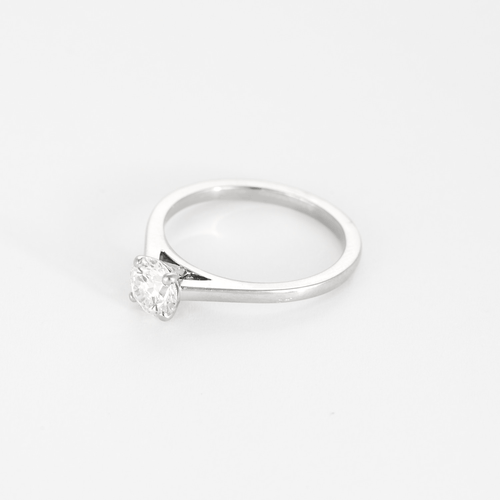 Bague 52,5 De Beers - Bague Solitaire en platine et diamants 58 Facettes DV24611-1-525-6