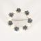 Broche Broche Couronne en or gris, saphirs et perles de culture blanches 58 Facettes DV27545-3