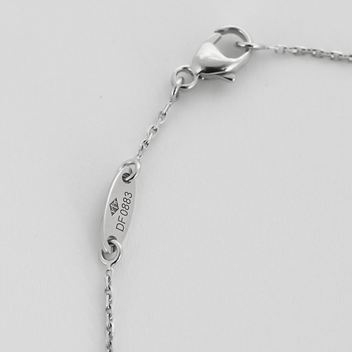 Collier MAUBOUSSIN - Mon premier pas d'amour - Collier en or gris et diamant solitaire 0.20 carat environ. 58 Facettes DV28310-4