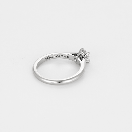 Bague 48 CARTIER - Solitaire 1985 - Bague en platine et diamant 58 Facettes DV28534-1-48-2
