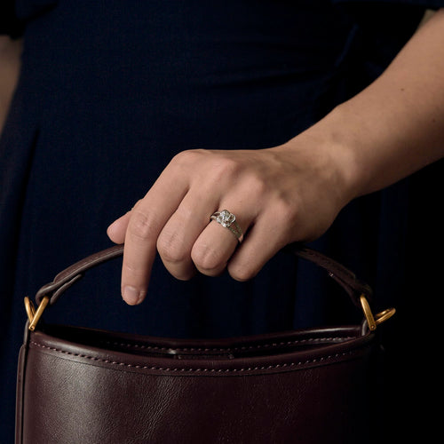Bague 54 MAUBOUSSIN - Chance of love n°5 - Bague en or gris et diamant 0.50 carat environ. 58 Facettes DV28310-1