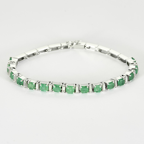 Attribué à STERN - Bracelet en or gris, émeraudes et diamants