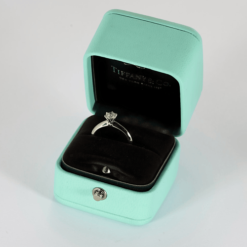 Bague 49 TIffany & Co - Setting - Bague solitaire platine et diamant 0.37 carat 58 Facettes DV28887-2