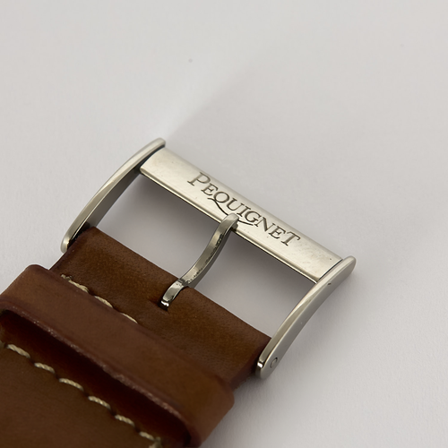 Pequinet - Montre en acier à boitier rond et à mouvement quartz