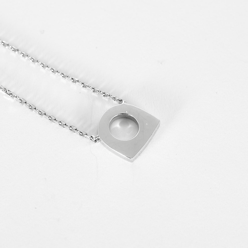 Collier * FRED. Success - mini. Collier en or gris et diamants 58 Facettes DV12787-15